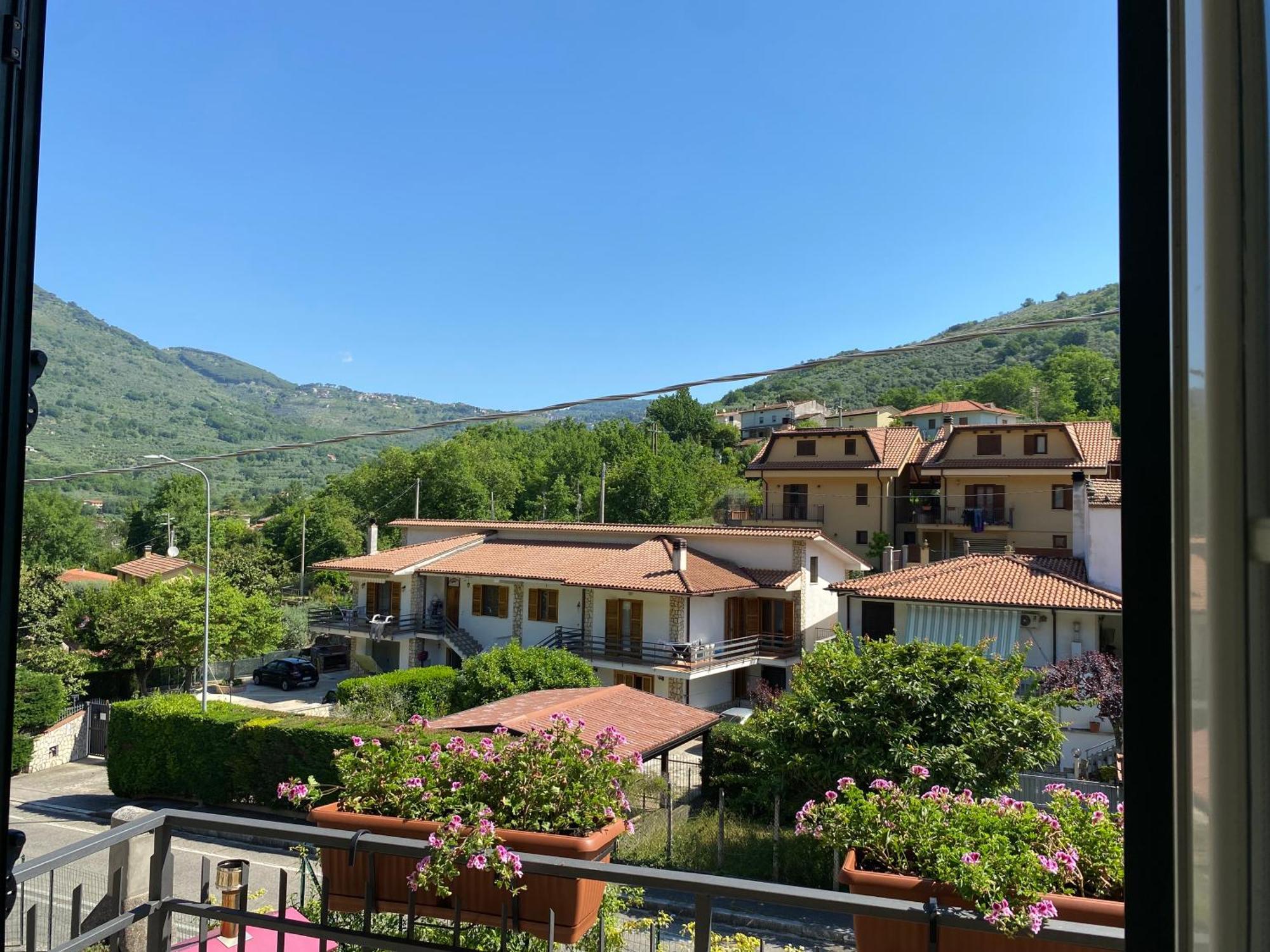 La Casa Di Nonna Tella Bed & Breakfast Lenola Екстериор снимка